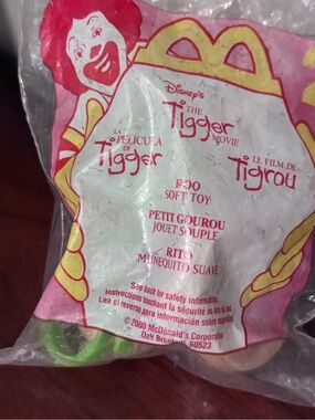 McDonald’s meal toy Disney The Tigger Movie. 2000 Roo Green Clip.